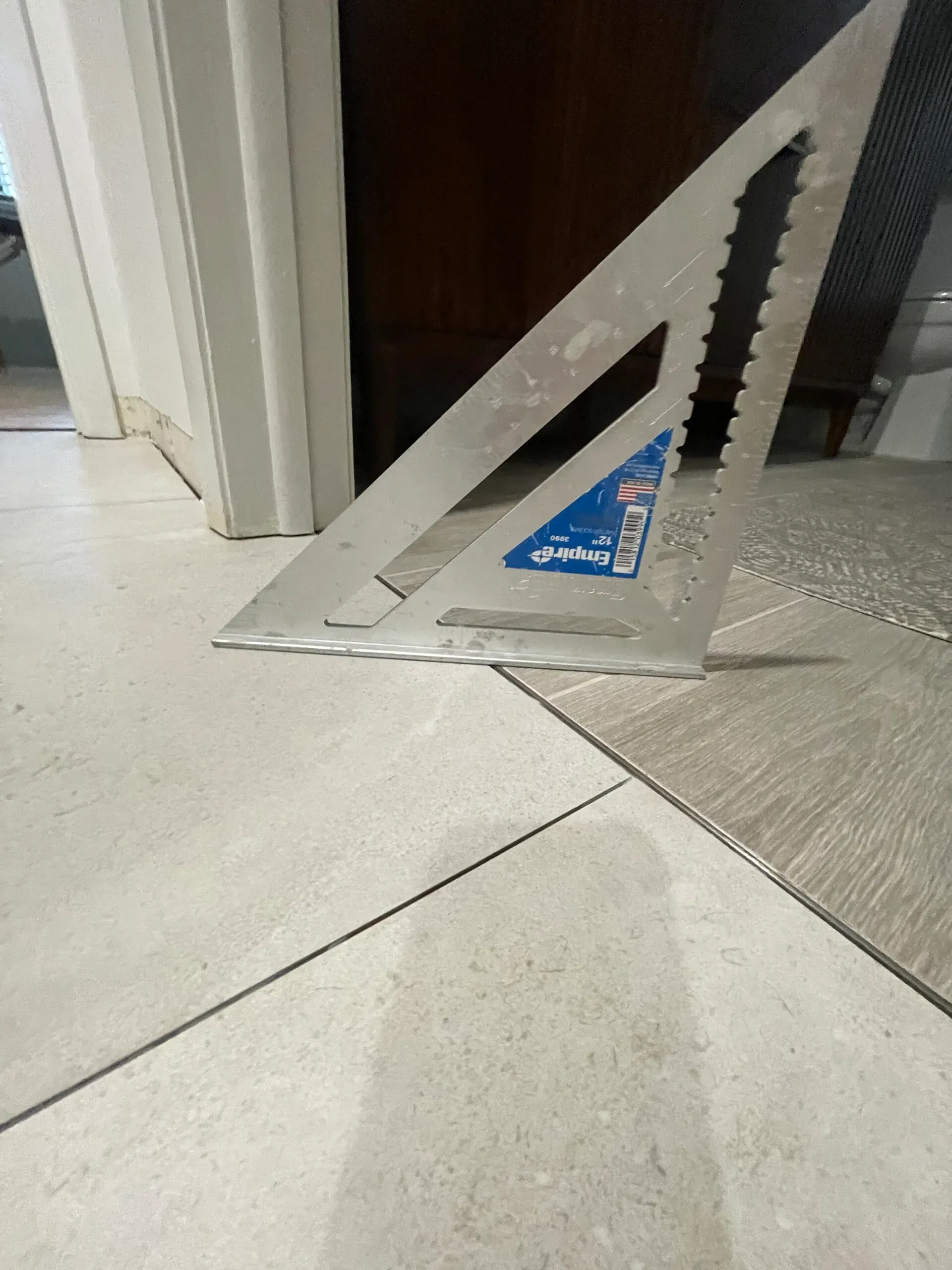 Tile installation and repair in Tampa, St. Petersburg & Clearwater, FL. Expert floor & shower tiling services for homes in Pinellas County.
